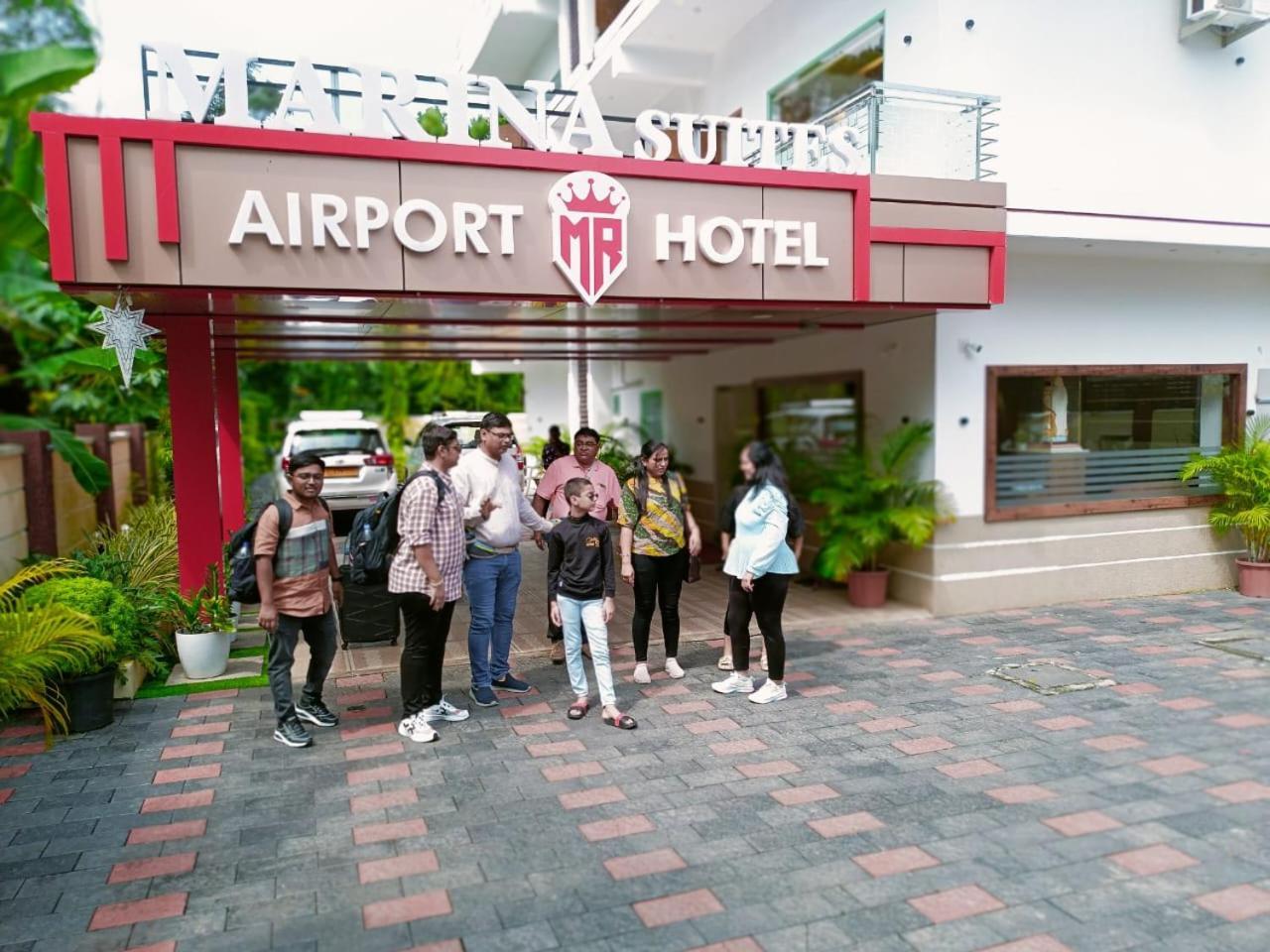 Marina Suites Airport Hotel Kochi Eksteriør billede