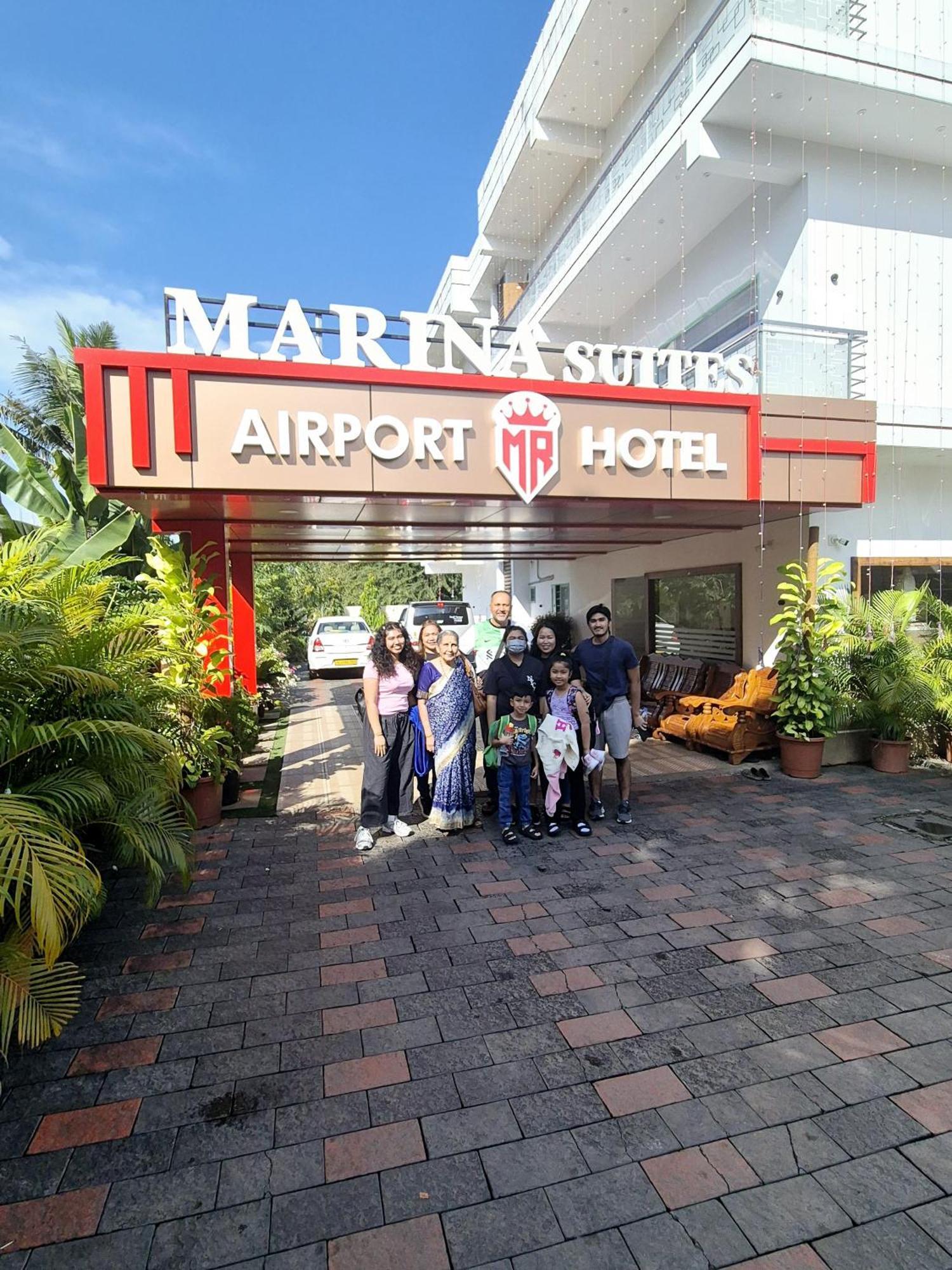 Marina Suites Airport Hotel Kochi Eksteriør billede
